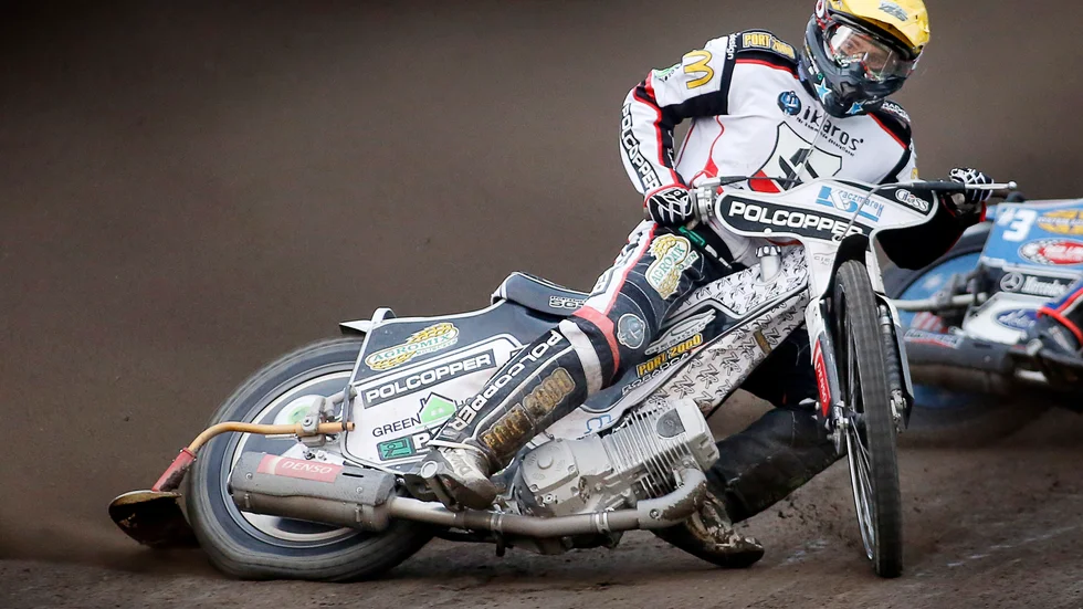 Senast Grzegorz Zengota körde elitspeedway för Smederna var 2014.