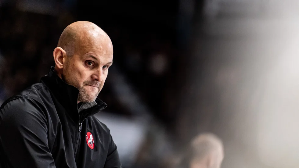 Tony Zabels Vita Hästen möter serieledande HV71 för fjärde gången i hockeyallsvenskan. Dags för första poängen?