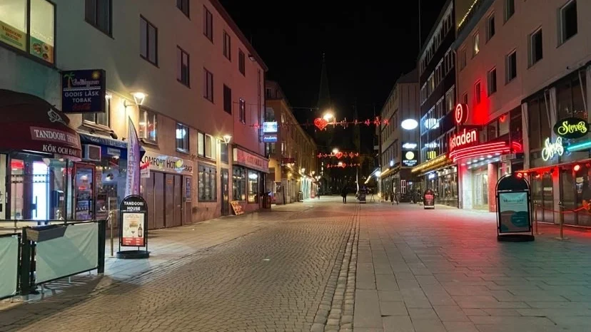 Även om flera personer omhändertogs inträffade inga allvarliga incidenter runt om i länet.