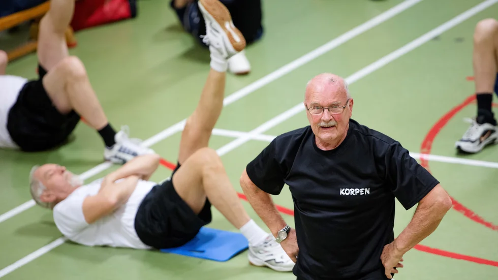 Gubbgympans okrönte kung, drakbåtsfestivalens general Fredd Arpnäs är död.