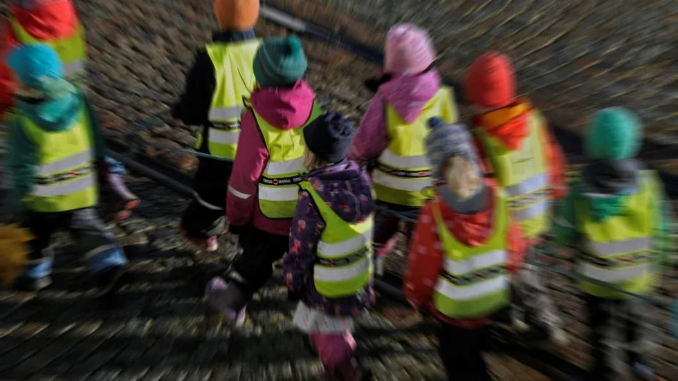 Florian Aranda skriver idag med anledning av "Förskoleupproret" där det bland ställs krav på mindre barngrupper och bättre arbetsmiljö i allmänhet.