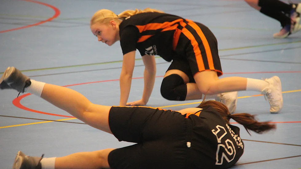 Enköpings basket, EBBK, på väg att resa sig? Inför hemmapremiären mot Tyresö i helgen har laget två raka segrar i division 4 Stockholm, mot Sigtuna och Norrtälje