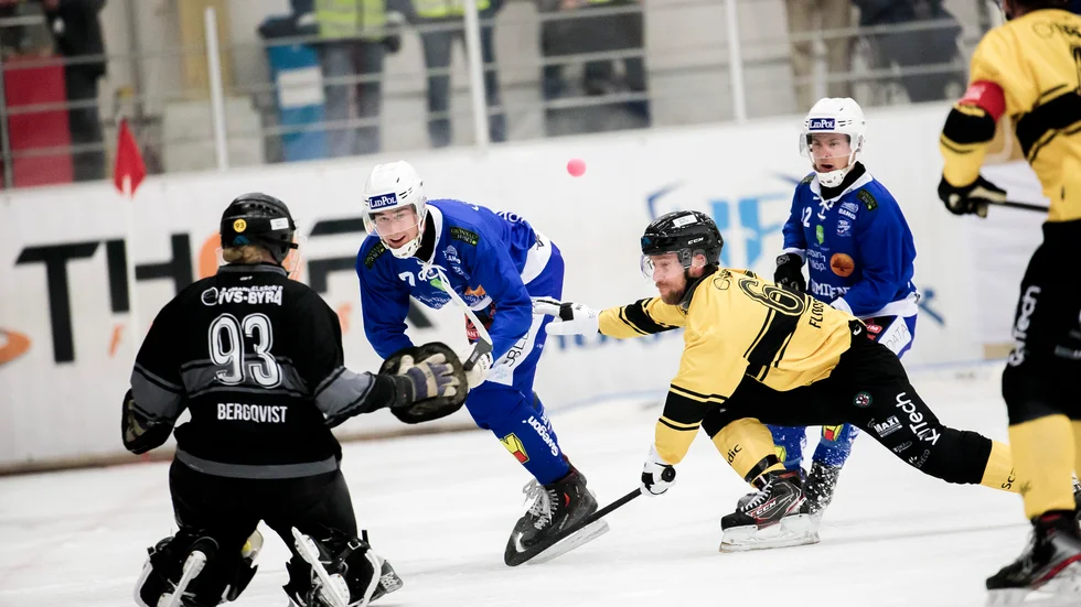 Arkivbild ÖSK Bandy: Örebro SK:s match mot Sandviken i lördags ställdes in och nu ställs också matchen mot IFK Motala in. 