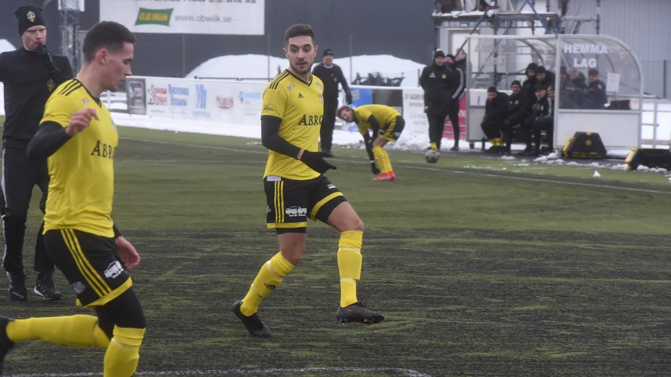 Efter två raka vinster förlorade Vimmerby sin tredje träningsmatch, borta mot Lindsdal. 