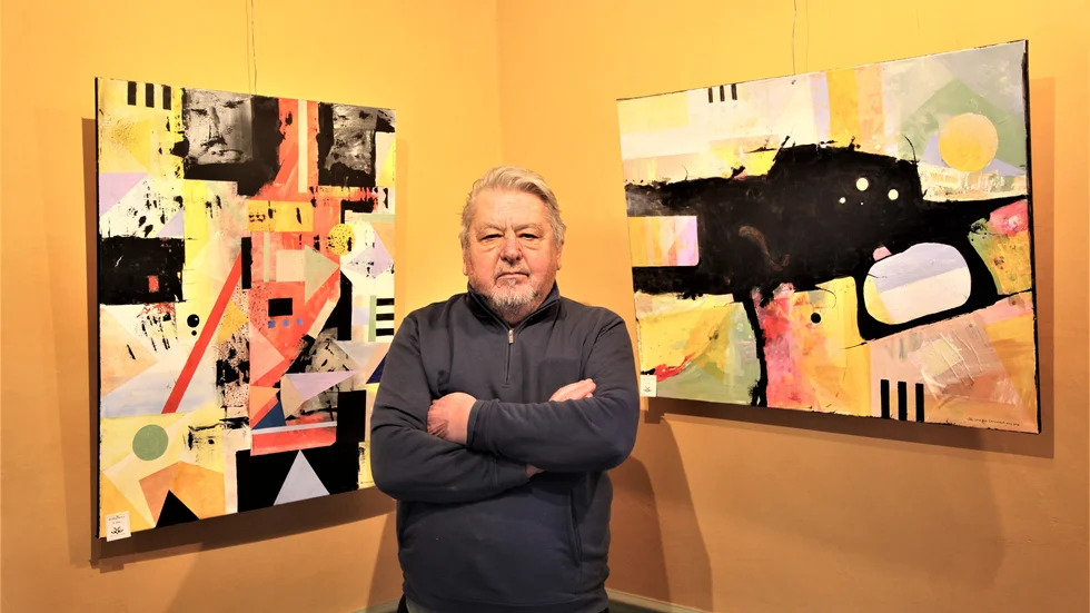 Uno von Corswant hade i fredags vernissage på sin utställning i Langska huset i Visby. Den hänger kvar till och med 3 mars.