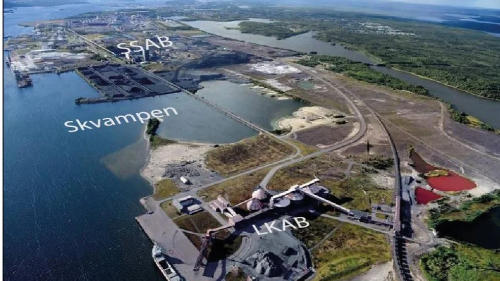 Skvampen, hamnbassängen mellan SSAB och LKAB på Svartön. Projekt Malmporten innebär att Skvampen kommer att fyllas igen med muddermassor. 