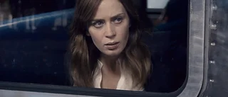 Norrans recensent berömmer Emily Blunt i ”Kvinnan på tåget”.