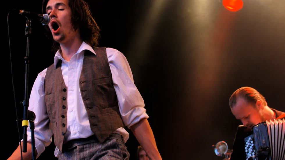 2008. Glesbygd'n har spelar på Trästockfestivalen vid två tillfällen 2007 och 2008.