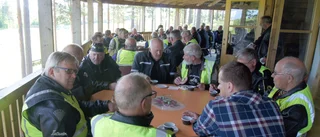 Återfallsknuttar på besök i Bjurfors