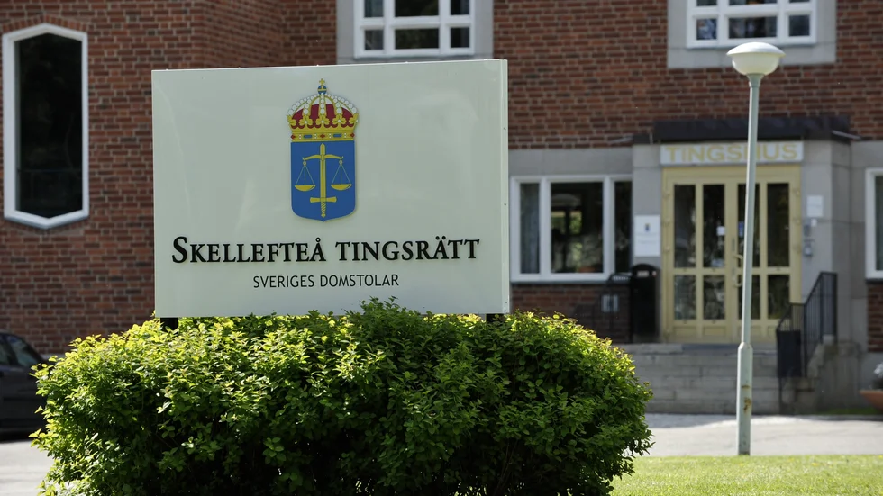 INFÖR RÄTTA IGEN. 23-åringen dömdes i höstas för bedrägerier, nu åtalas hon för nya, liknande brott.