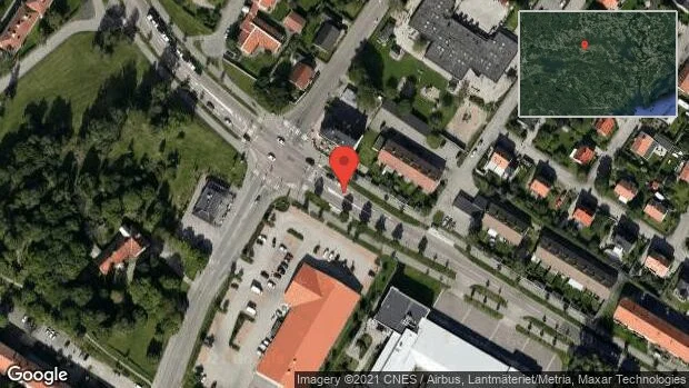 Flera personbilar i olycka på väg 53
