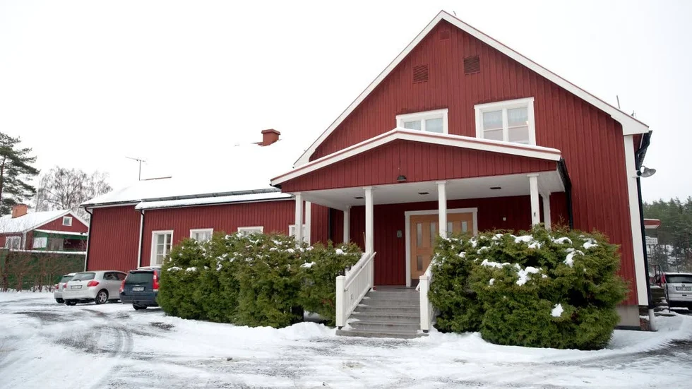 Artkivbild av Östra Husby bygdegård, dock på vintern.