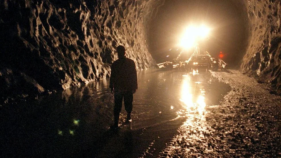 Tunnel. Bilden är från bygget av tunneln i Hallandsåsen. Om tre, fyra år kan ett liknande bygge vara igång i Åby och under Kolmården.