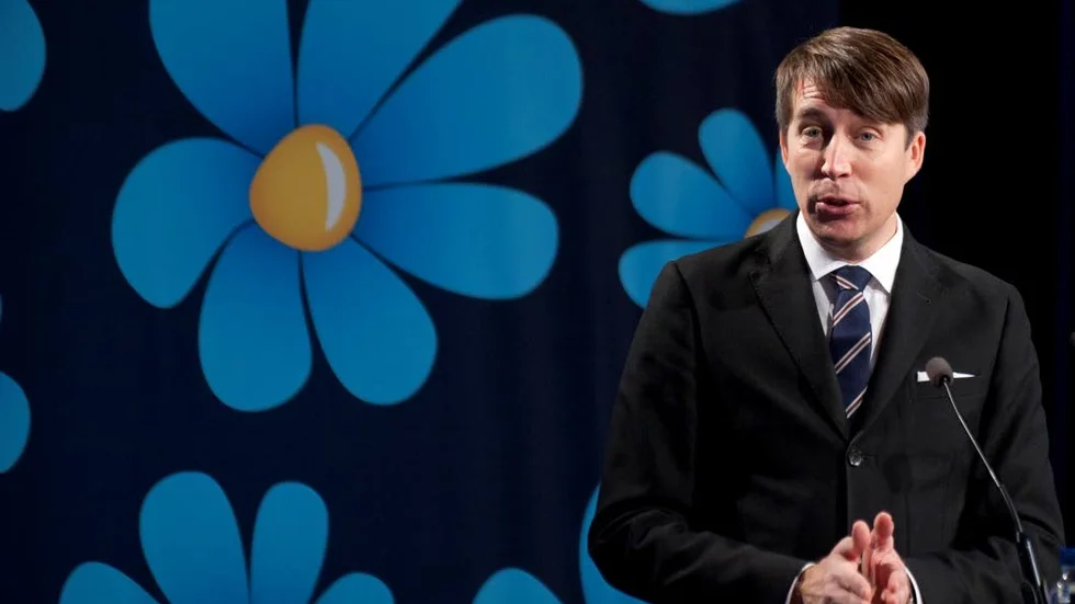 Misstag. Richard Jomshof satte ursprunget före sakfrågan. Ett dumt tilltag som ger anledning till kritik för rasistiska undertoner i budskapet från SD.