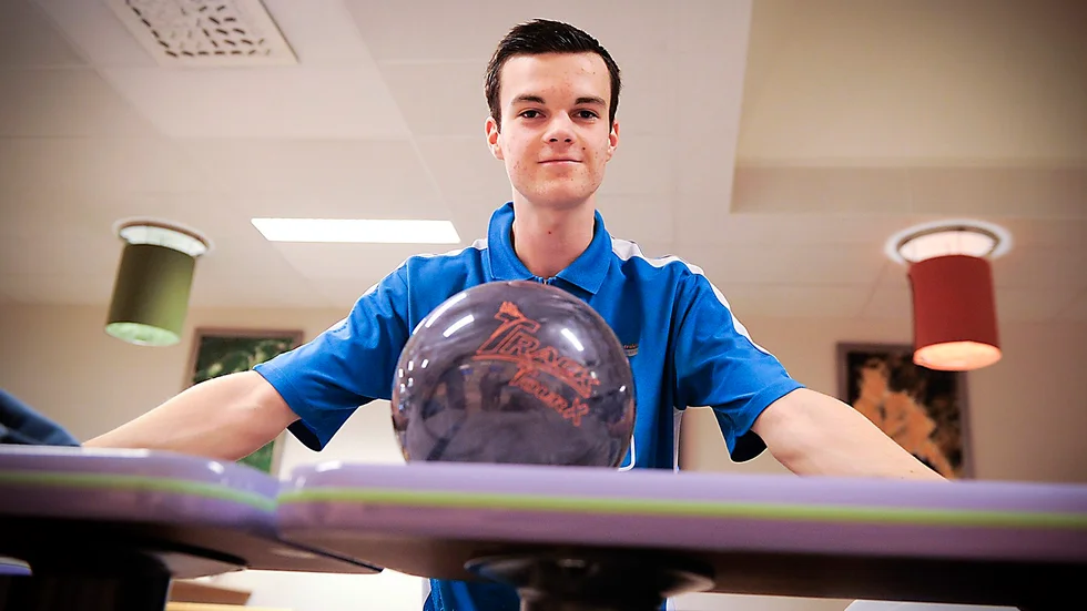 Hoppas få chansen. Emil Holmberg, tillhörande Prana hoppas få chansen i ett kommande Junior-EM i bowling.