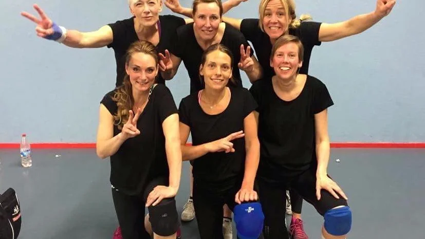 Guldlaget Rutin. Övre raden: Nina Lindgren Nilsson, Ulla Aretorn, Anna Palm. Nedre raden: Erika Ingemarsson, Anna Manberg, Magdalena Holmkvist. Foto: Privat.