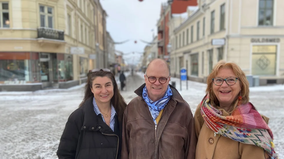 Pandemiåret 2020 var tufft för handeln i Nyköpings stadskärna. Men det finns också ljuspunkter, säger näringslivschef Maria Karlsson, Peter Sörman (Fastighetsägarna) och Birgit Båvner (Nysam).