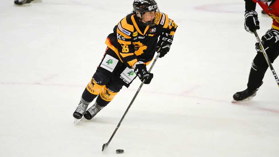 Henriette Sletbak avgjorde för AIK i matchen möt Modo.
