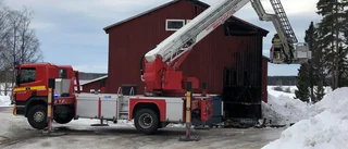 Larm om ladugårdsbrand