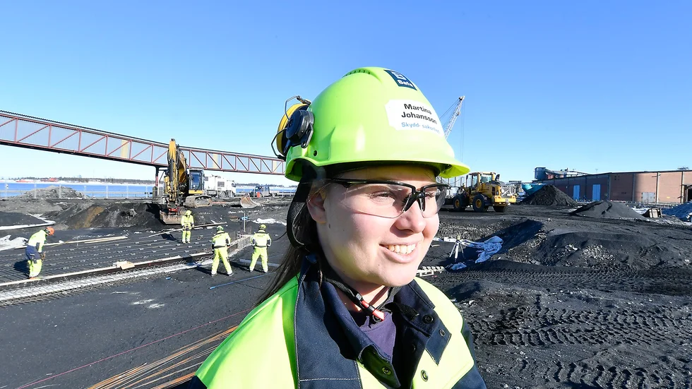 Martina Johansson är Bas-U för lakverksprojektet, vilket innebär att hon är byggarbetsmiljösamordnare under uppförandet.