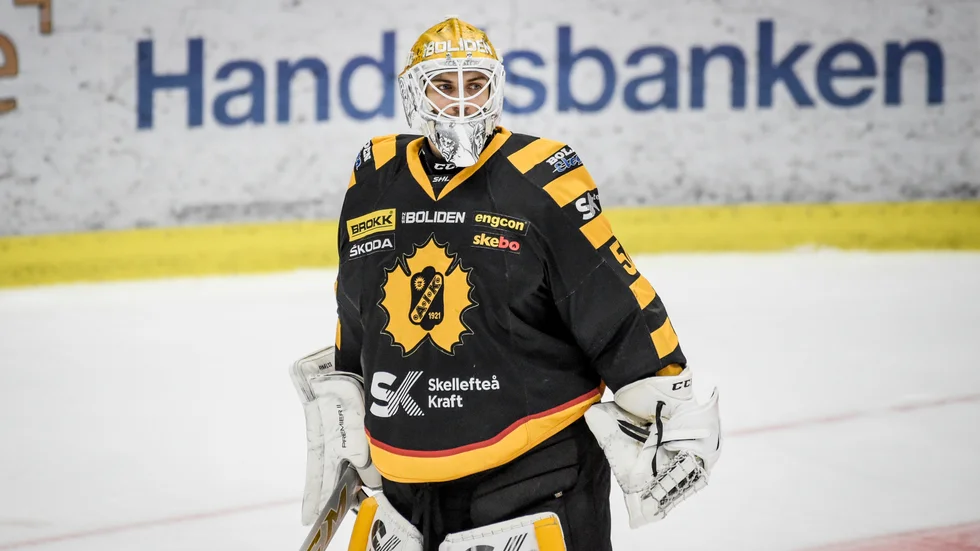 Armalis stod för 40 räddningar mot Örebro. 