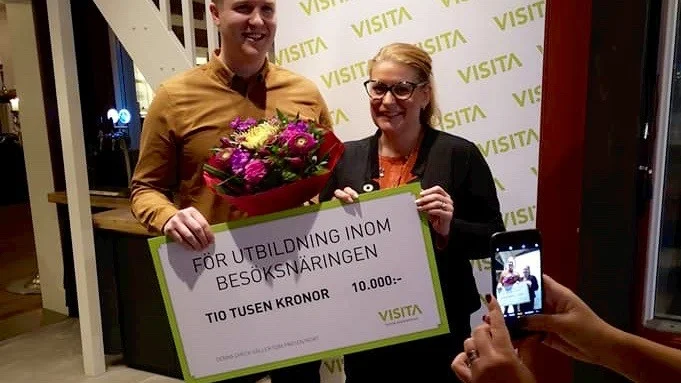 Peter Nygren och Visita Norrlands ordförande Linda Frohm.
