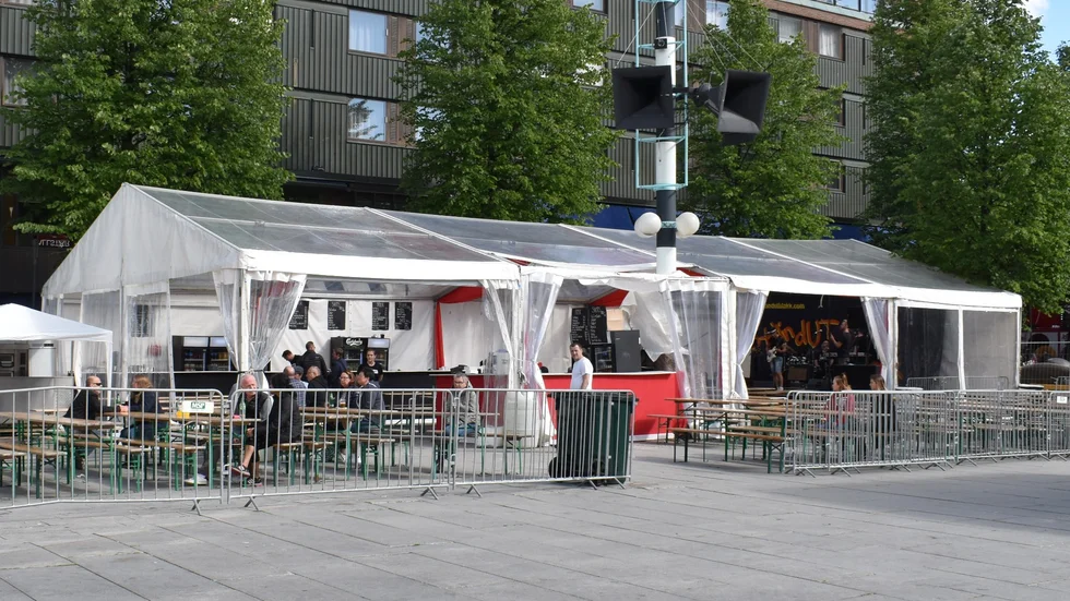 Torgettältet blir inte kvar. Istället skapas ett nytt tält nere vid älven som ska drivas av restaurang Rustique.