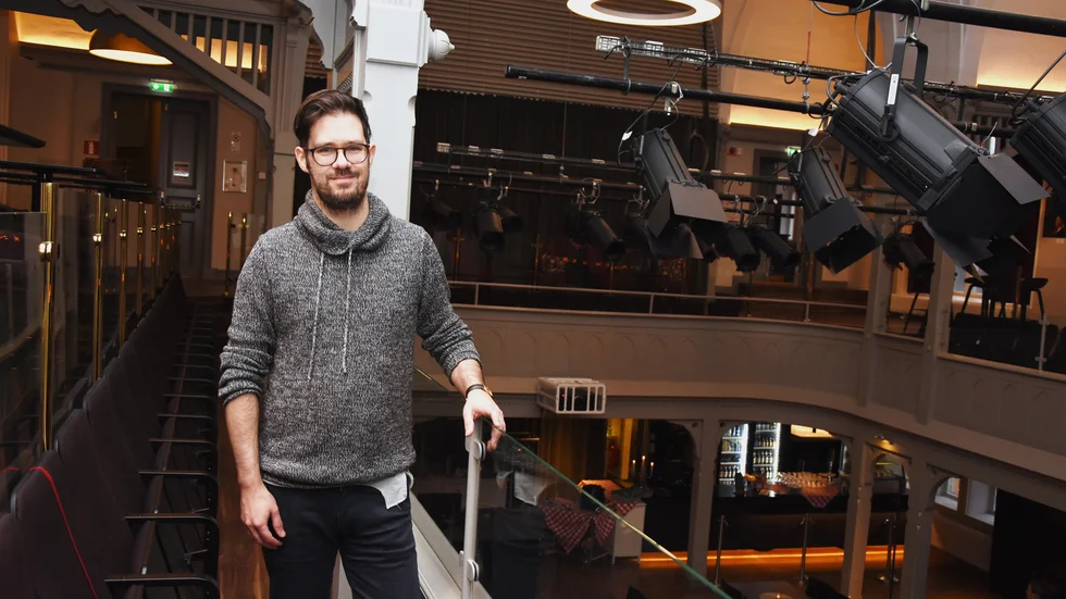 Anders Finnberg och föreningen MÄN Luleå, blir ibland förväxlade med Män för kärlek. "Tjejjouren startade upp Män för kärlek och de har fått ett bra genomslag. De har etablerade profiler, är bra på att komma ut i skolorna och nå de yngre männen. Jag har pratat lite med dem och de tycker det är bra vi är flera föreningar. Vi vänder oss ju mer till en äldre skara. MÄN Luleå har inte synts mycket, mest för att det varit jag som ensam fixat det mesta. Nu ska det bli ändring på det”.