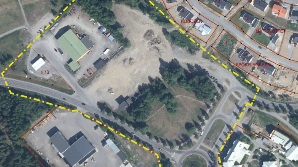 Denna bild visar nuläget i området, även om den har några år på nacken. Gula strecken markerar detaljplanens område. 