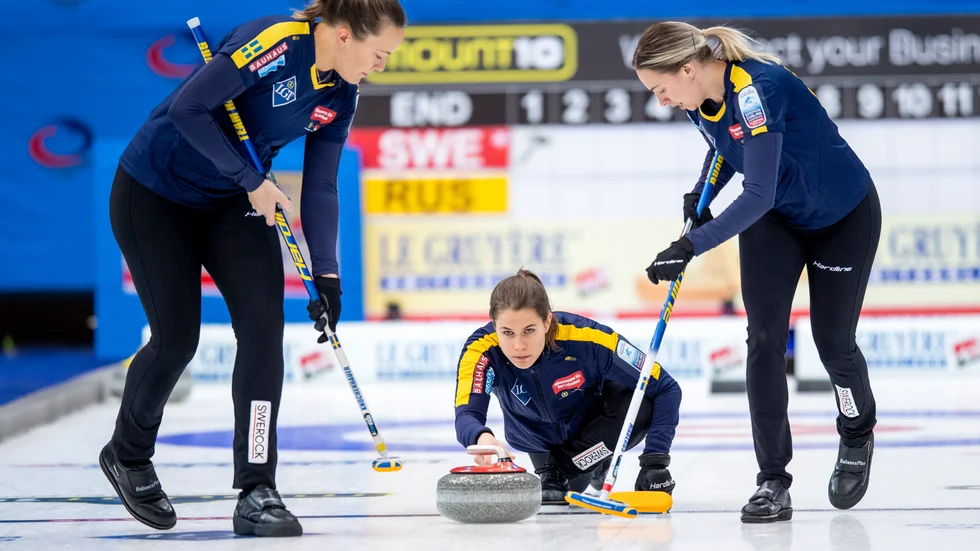 Curlinglandslaget, med skippern Anna Hasselborg, är ett av Sveriges guldhopp i vinter-OS. Arkivbild.