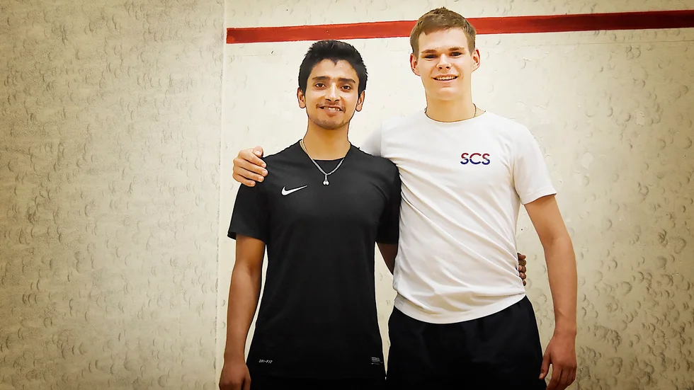 Zeeshan Khan och Erik Jakobsson (höger) är två av de nya spelarna som ska försöka vinna guld med Skellefteå SK.