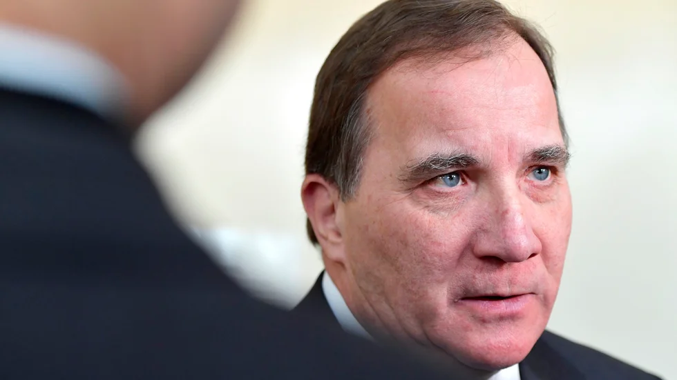 Statsminister Stefan Löfven (S) och den rödgröna regeringen lämnar Norsjö och andra kommuner med hål i budgeten när Migrationsverket inte ger full kostnadstäckning för ensamkommande.