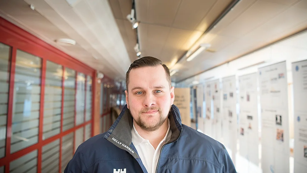 Skellefteå ska inte ta emot fler flyktingar än vad staten kräver av kommunen, menar Markku Abrahamsson.
