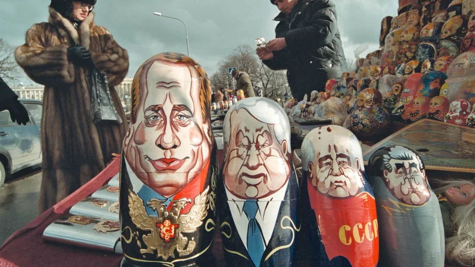 President Jeltsin tvingades bana väg för Putin, skriver Bo Pellnäs.