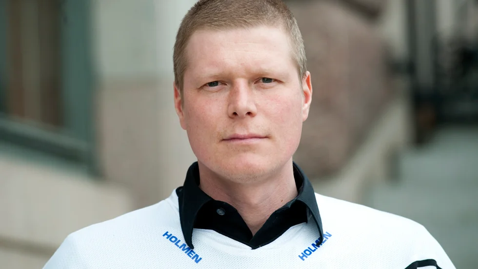 Här ser vi Göran Bergort på en bild från 2010 då han som tränare för Superettanlaget IFK Norrköping deltog på upptaktsträffen inför seriestarten.