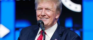 Nyvaccinerad Trump mötte burop