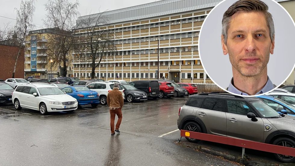 Parkeringsplatsen vid polishuset lär förändras framöver. Planer finns på en idrottshall men det kan även handla om bostäder eller handel. "Vi vill ha ett levande centrum med liv och rörelse", säger Rickard Ålund, chef på kommunens fastighets- och exploateringskontor.