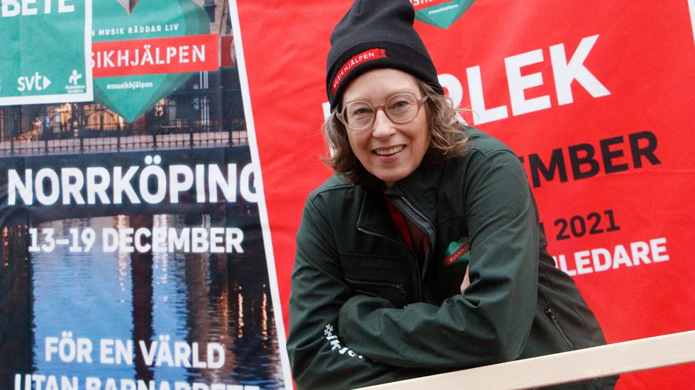 Kristina Henschen, generalsekreterare på Radiohjälpen, är på plats i Norrköping och Musikhjälpen. "Varje krona är viktig och gör skillnad", säger hon.