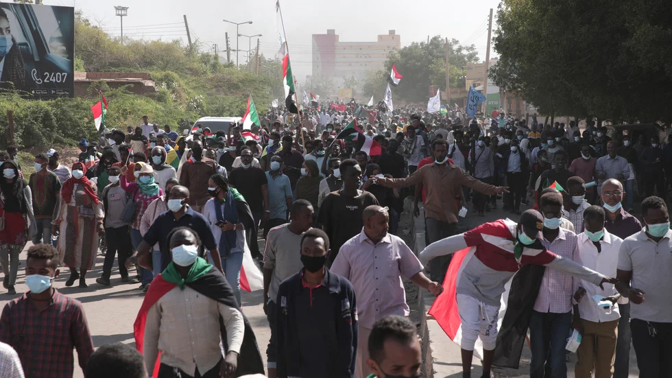 Tusentals människor har demonstrerat i Sudan under söndagen. Bilden är från Khartum.