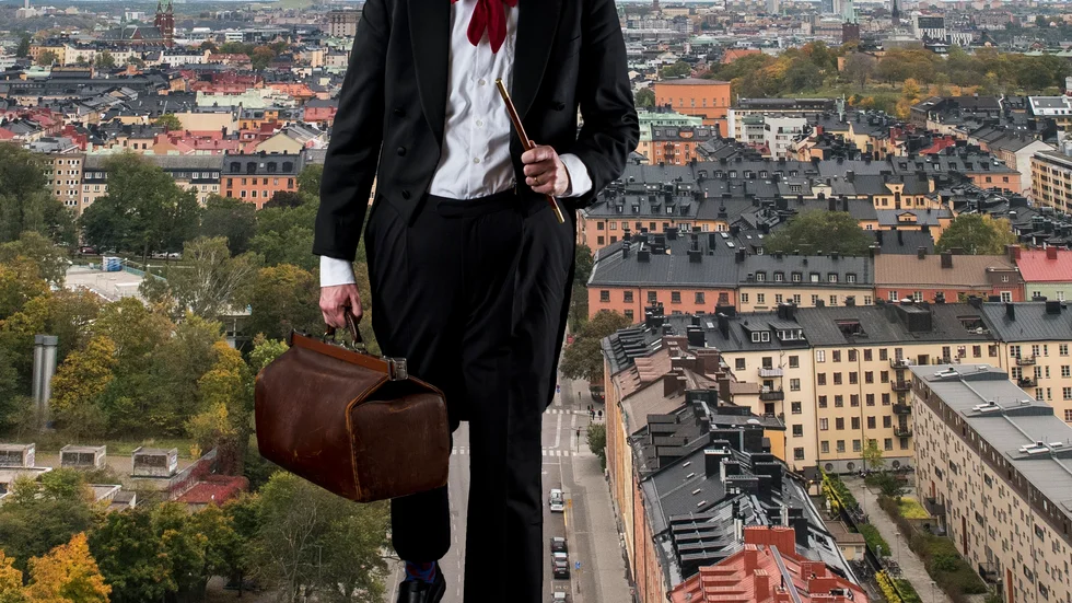 Trollkarlen Dozzie, Göran Sjöberg som är över två meter lång, kommer till Bålsta 5 januari för att uppträda gratis utomhus. På samma plats blir det även teaterlek i Pippi Långstrump-anda.