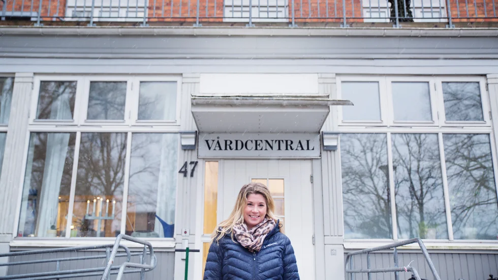 "Att läsa till läkare är någonting som jag alltid har velat, ända sedan jag var liten egentligen", säger Maria Söderdahl som vid 33-års ålder har sagt upp sin administrativa tjänst på regionens hälso- och sjukvårdsförvaltning för att studera.