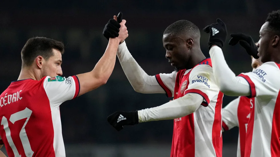 Arsenals tröjor kommer att vara helvita i söndagens FA-cupmatch. Arkivbild.