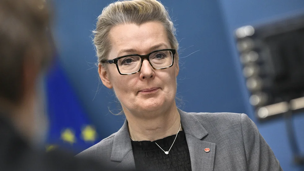 Skolminister Lina Axelsson Kihlblom (S) vill att alla yrkeslinjer på gymnasiet ska ge behörighet till högskolan. Arkivbild.
