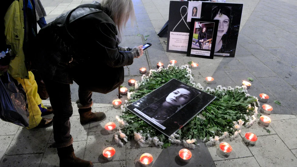 Det har gått över 20 år sedan mordet på Fadime, men än i dag lever hundratals flickor och pojkar i skräck för att de liksom hon ska skadas, eller i värsta fall mördas av sin egen familj.