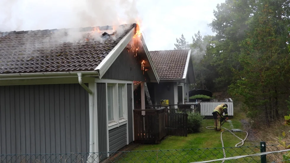 Villan i Östra Husby förstördes av den anlagda branden.