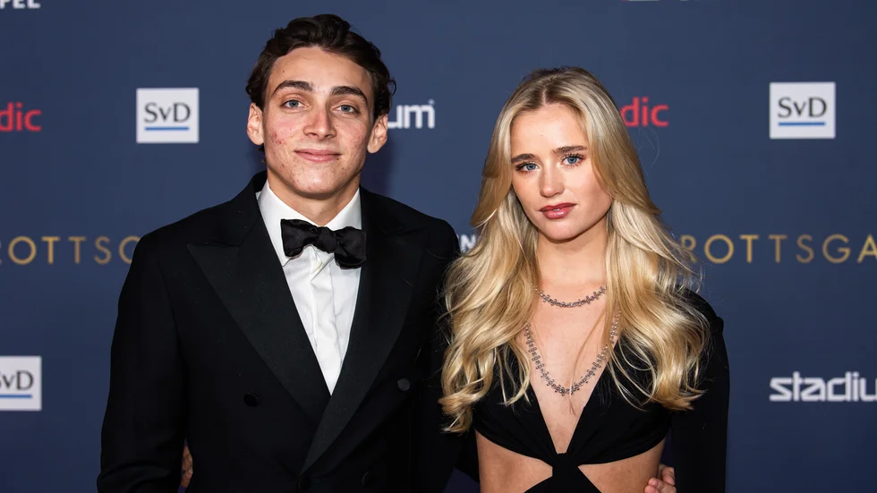 Armand Duplantis tillsammans med flickvännen Desiré Inglander på Idrottsgalan 2022. 