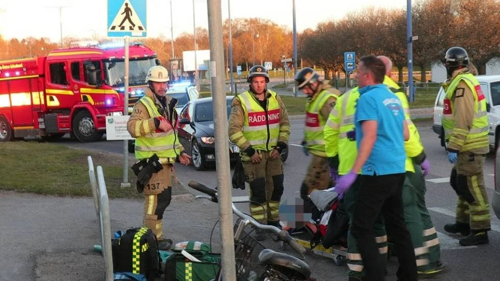 Avled. Kvinnan i 65-årsåldern dog till följd av sina skador.