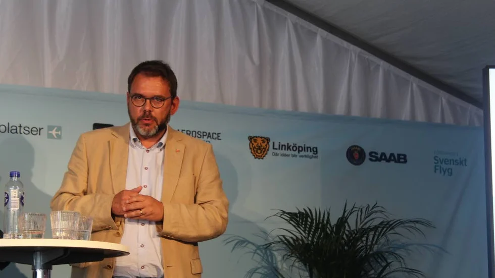 Mattias Ottosson diskuterade utvecklingen av svensk stridsflyg under tisdagen.