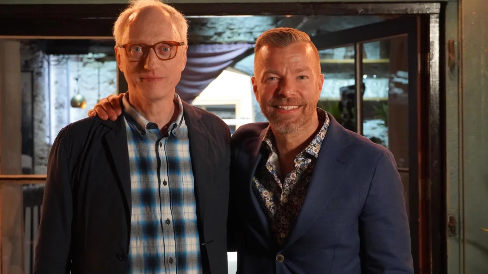 Andreas Mattsson och Casper Jarnebrink verkar inte misstrivas ihop. I lördagens avsnitt kommer bland annat ett kontroversiellt uttalande från Popsicle om Arvingarna upp till samtal.