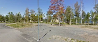 Tomt i Västervik har fått ny ägare - priset: 680 000 kronor